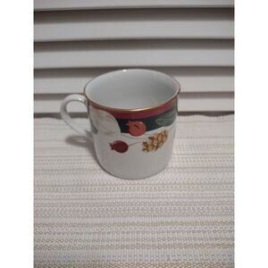 Tienshan Magnolia china porcelain gold color rim red white tea cup only